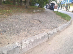 Проект минстроя СК оставил пенсионеров без тротуара