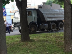 Сбивший велосипедиста водитель КамАЗа ездил с просроченными правами в Ставрополе