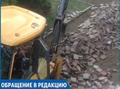 «Зачем менять нормальную плитку?», - житель Ставрополя