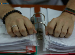 Пособия для студентов-матерей и маркировки звонков от компаний: какие законы ждут ставропольцев в сентябре