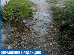 «У меня уже нет сил возить мать-колясочницу по разбитому тротуару в больницу», - ставропольчанка