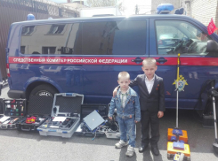 Максим и Вадим  в конкурсе "Мой защитник Отечества"