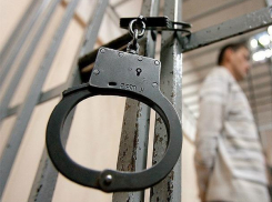 Подростка на Ставрополье приговорили к двум годам лишения свободы за вандализм