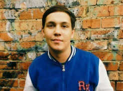 От удара в дерево погиб мотоциклист в Пятигорске