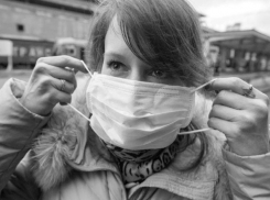 Ставропольцы пренебрегли средствами индивидуальной защиты на параде Победы