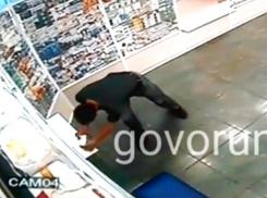 «Поддатый» мужчина украл из аптеки пожертвования для больных детей на Ставрополье 