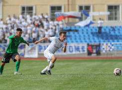 «Астрахань» покорила Ялту: в первой футбольной группе второй лиги поменялся лидер