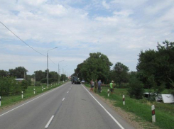 На Ставрополье 10-летний мальчик пострадал в ДТП с трактором