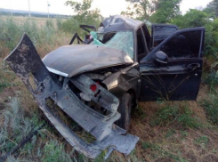 Маленький ребенок и двое взрослых погибли в ДТП на Ставрополье