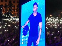 «Или нижнего белья на вас нет, или песню не знаете», - Сергей Лазарев на концерте ко Дню Ставрополя