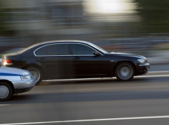 Погоня за нарушителем закончилась стрельбой и аварией на Ставрополье 