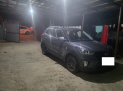 Во дворе частного дома под колесами легковушки погибла 2-летняя ставропольчанка