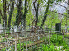 Проезд к кладбищам ограничат в Ставрополе на Пасху в апреле