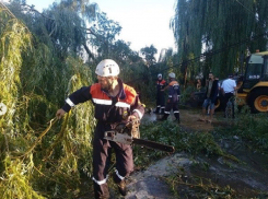 Град и ураган оставили без света более 17 тысяч человек на Ставрополье