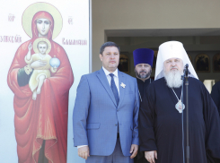 Депутату Думы Ставрополья Николаю Новопашину вручили награду Патриарха Московского и Всея Руси