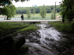 Шестое штормовое предупреждение за лето объявили на Ставрополье
