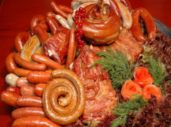 Правительство Ставрополья хочет закупить 900 килограммов мясных деликатесов за полмиллиона рублей