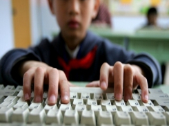 Свободный доступ со школьных компьютеров к сайтам о самоубийствах обнаружили в Ставропольском крае