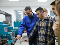 Сварщики против работников офисов: Ставрополье захватывает новая зарплатная реальность