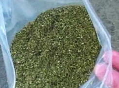 У водителя из Пятигорска при проверке документов на трассе нашли марихуану