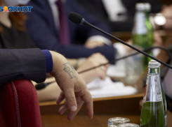 Затяните пояса? Муниципальным служащим Ставрополья хотят продлить отмену льгот на жилье и прибавки к окладу