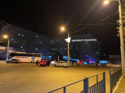 В центре Ставрополя 40 человек эвакуировали из многоэтажки из-за пожара 