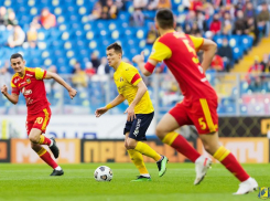 Победный мяч Полоза и автогол Кутепова: ставропольские футболисты ярко выступили в 28 туре премьер-лиги