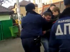 Виновник ДТП при задержании пообещал «позвонить пахану», а затем представился сотрудником угрозыска Ставрополя, - очевидец