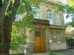 Уничтоженная роща, родоначальник высоток в США и серебряные клады: особняки, которые потерял Ставрополь