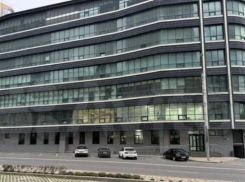 Высотку возле ставропольского цирка выставили на продажу почти за миллиард рублей 