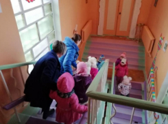 Воспитанников детсада Минеральных Вод эвакуировали из-за жалоб на удушье