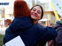 Эпиляция и маникюр: что хотели бы получить ставропольчанки на 8 марта