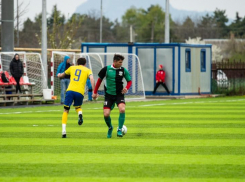 Серебро «заводчанам», бронза – железноводчанам: завершился чемпионат края по футболу 