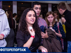 Ставропольская молодежь устроила яркий вечер с комиком, битбоксерами и розыгрышем