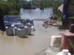 Десять семей пострадали от потопа в селе на Ставрополье