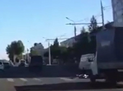 Велосипедист попал под колеса «Газели» на пешеходном переходе в Ставрополе 