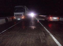 В Ставрополе женщина попала под колеса грузовика