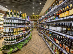 Около полумиллиона рублей штрафов выписали за нарушения в продаже алкоголя на Ставрополье