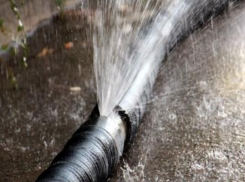 Водоснабжение в районе улиц Дзержинского - Голенева Ставрополя восстанавливали ночью при морозе