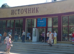 Помимо Чайки за ессентукскую минералку стали переживать Минкавказ и Минэкономики РФ