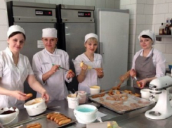 Фотографии из кондитерской в Пятигорске взбудоражили социальные сети