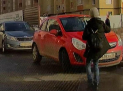В Ставрополе малолетний вандал поцарапал чужие машины