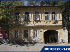 Ставропольские «долгожители»: как старые дома на Карла Маркса разрушаются у всех на глазах