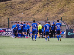 Футболисты ставропольского «Динамо» в Ессентуках расправились с фаворитами из Таганрога 