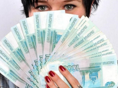 Ушлая женщина обманула наивных людей на 2 миллиона рублей в Ставрополе 