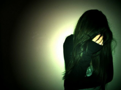 На КМВ под суд пойдет юная вымогательница