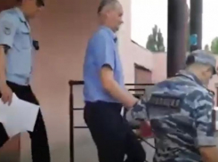 В сеть попали кадры с задержанием гендиректора ставропольского «Газпрома»