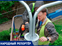 «Им плевать»: жители Ставрополя пожаловались на установленный под окнами дорожный фонарь