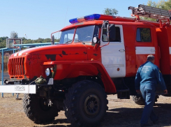 18-летняя девушка погибла в перевернувшейся несколько раз «четырнадцатой» на Ставрополье 