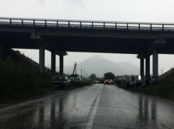 Молодой водитель «Приоры» погиб в страшном тройном ДТП на Ставрополье